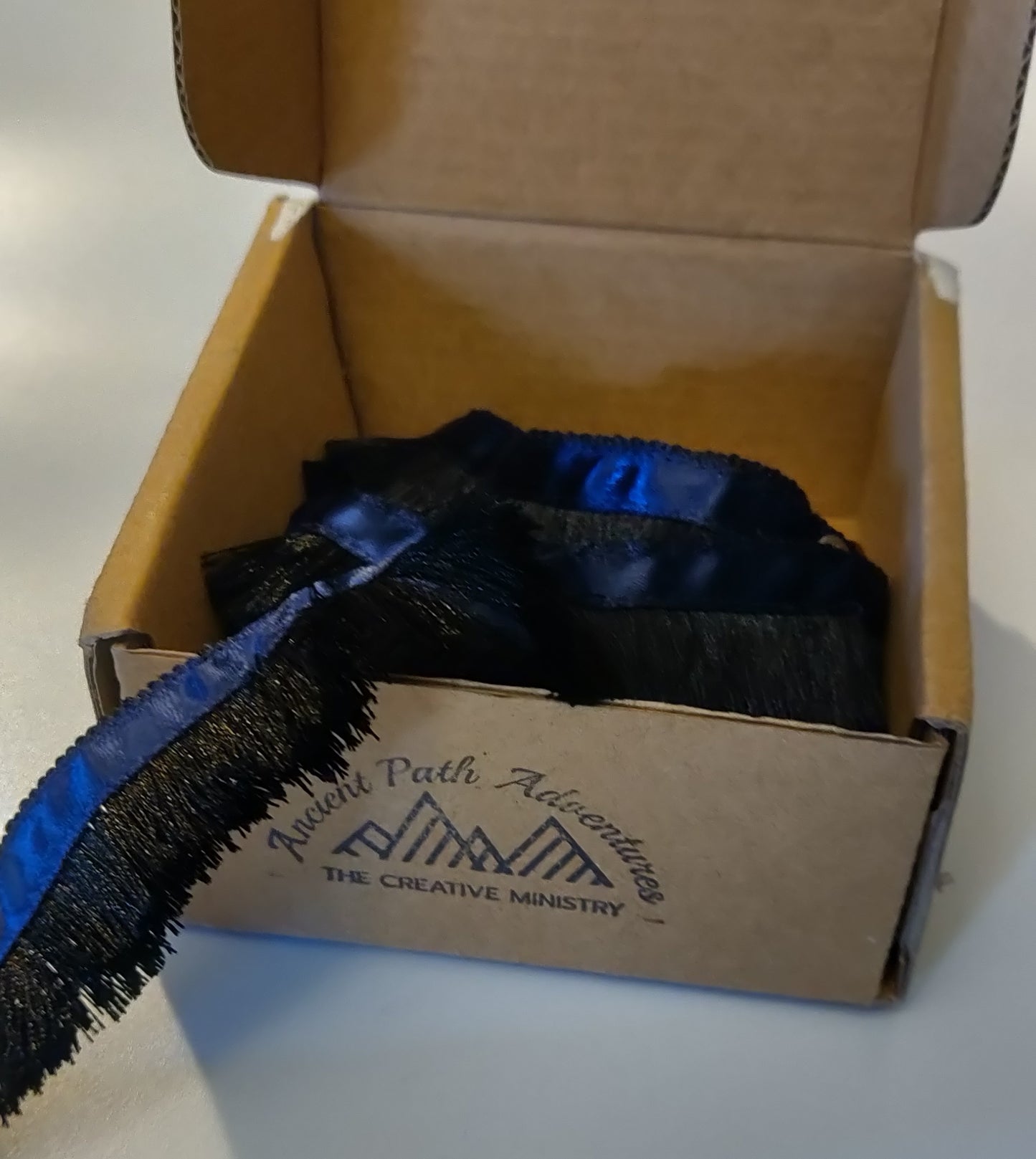 The Fringe Strip ™